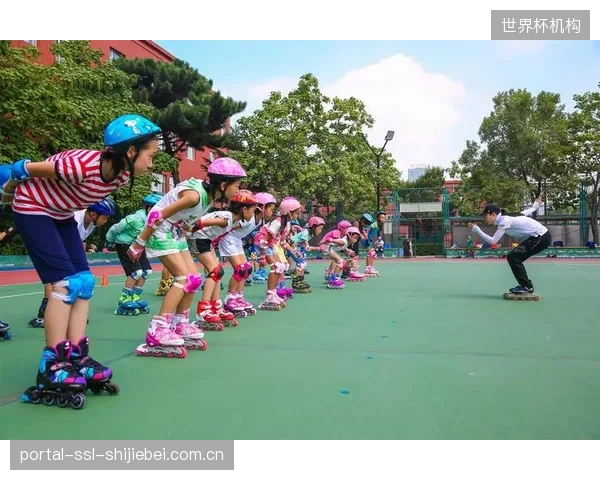 青少年体育培训“剪刀差”出现:校区数量增长22%背后,为何参训学员增速仅5.8%? 青少年体育培训“剪刀差”出现:校区数量增长22%背后,为何参训学员增速仅5.8%?